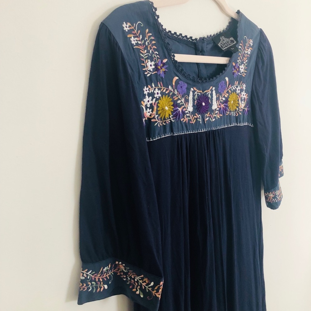 Angie Embroidered Navy warm dress